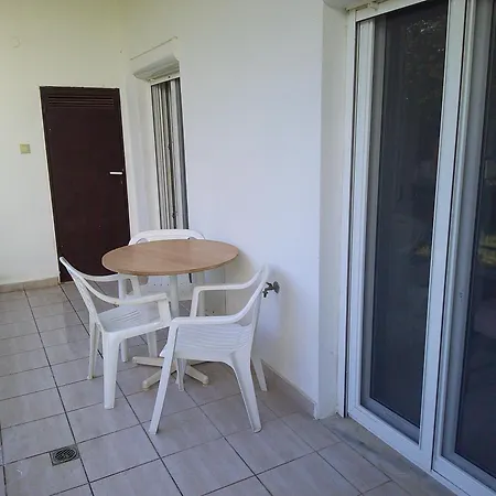 Konstantinos Apartmend Chalkidiki Apartment *